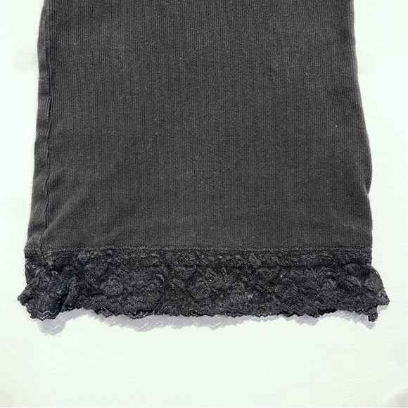 ๐๏ธ4 for 20$ / Black Lace Racerback Rib Tank Top / 10 - Picture 3 of 8